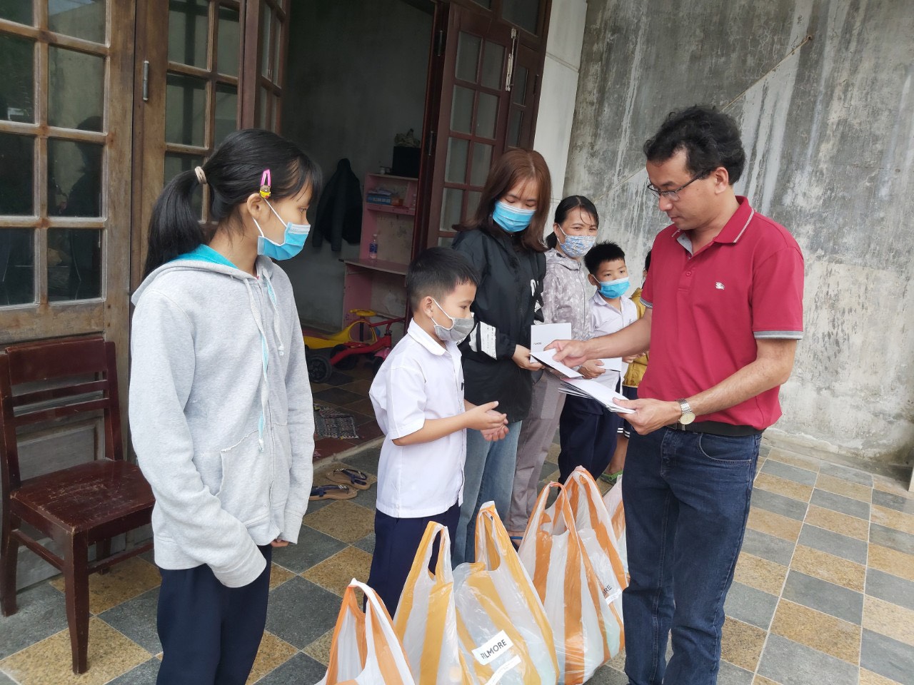 Filmore sẻ chia “Tết ấm no” với đồng bào miền Trung